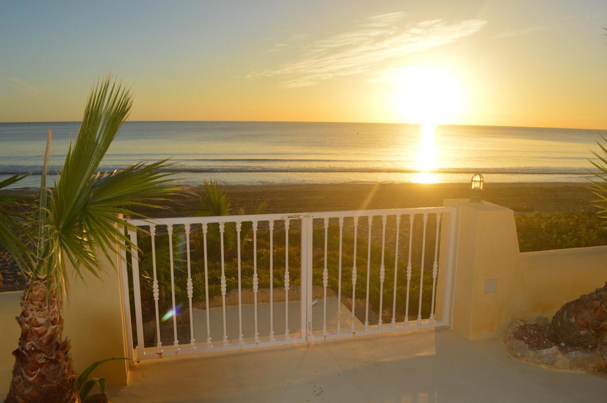 Excepcional Apartamento Loft A Pie De Playa En Chalet Roquetes Alicante Buitenkant foto