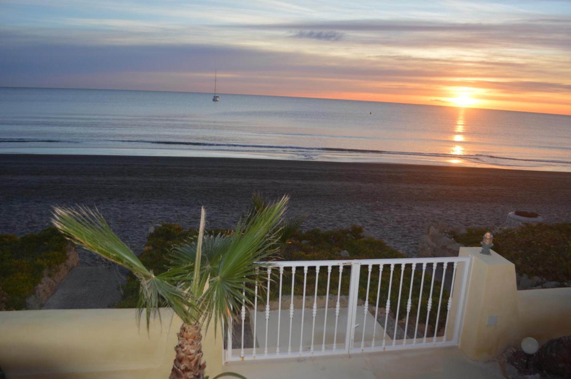 Excepcional Apartamento Loft A Pie De Playa En Chalet Roquetes Alicante Buitenkant foto