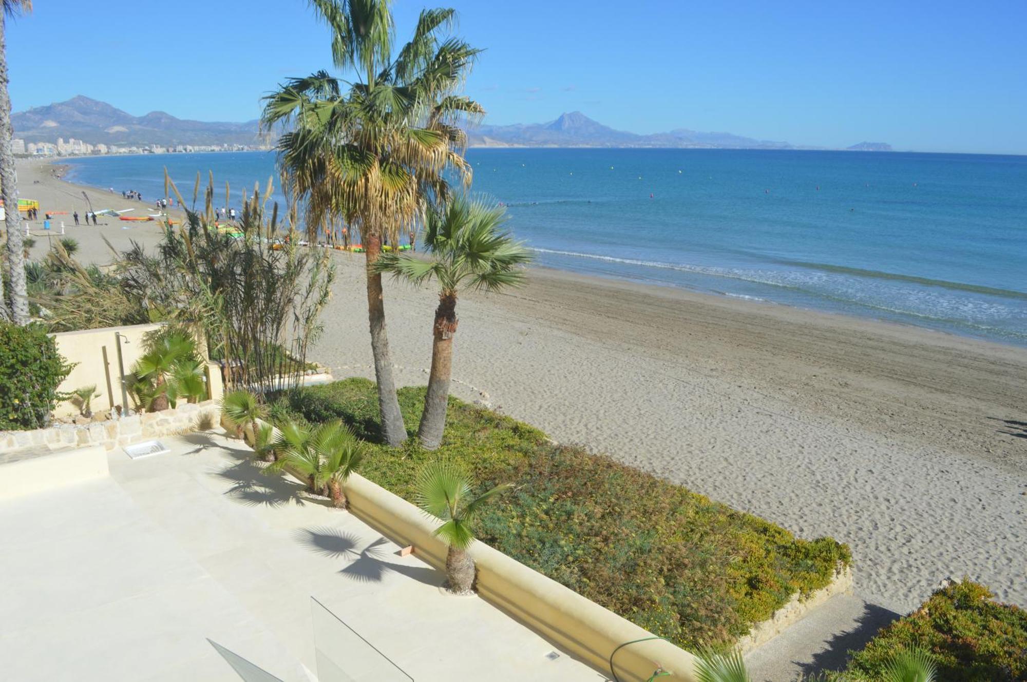 Excepcional Apartamento Loft A Pie De Playa En Chalet Roquetes Alicante Buitenkant foto